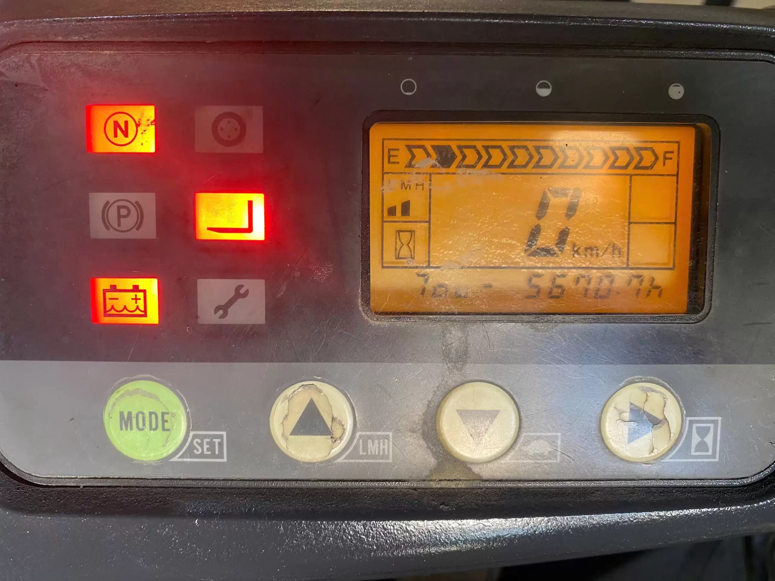 중고 전동 지게차 1.5T KOMATSU