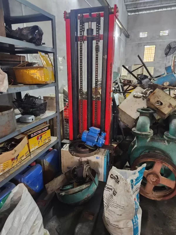 중고 SEMI – ELECTRIC 스태커 (STACKER) 1.5톤