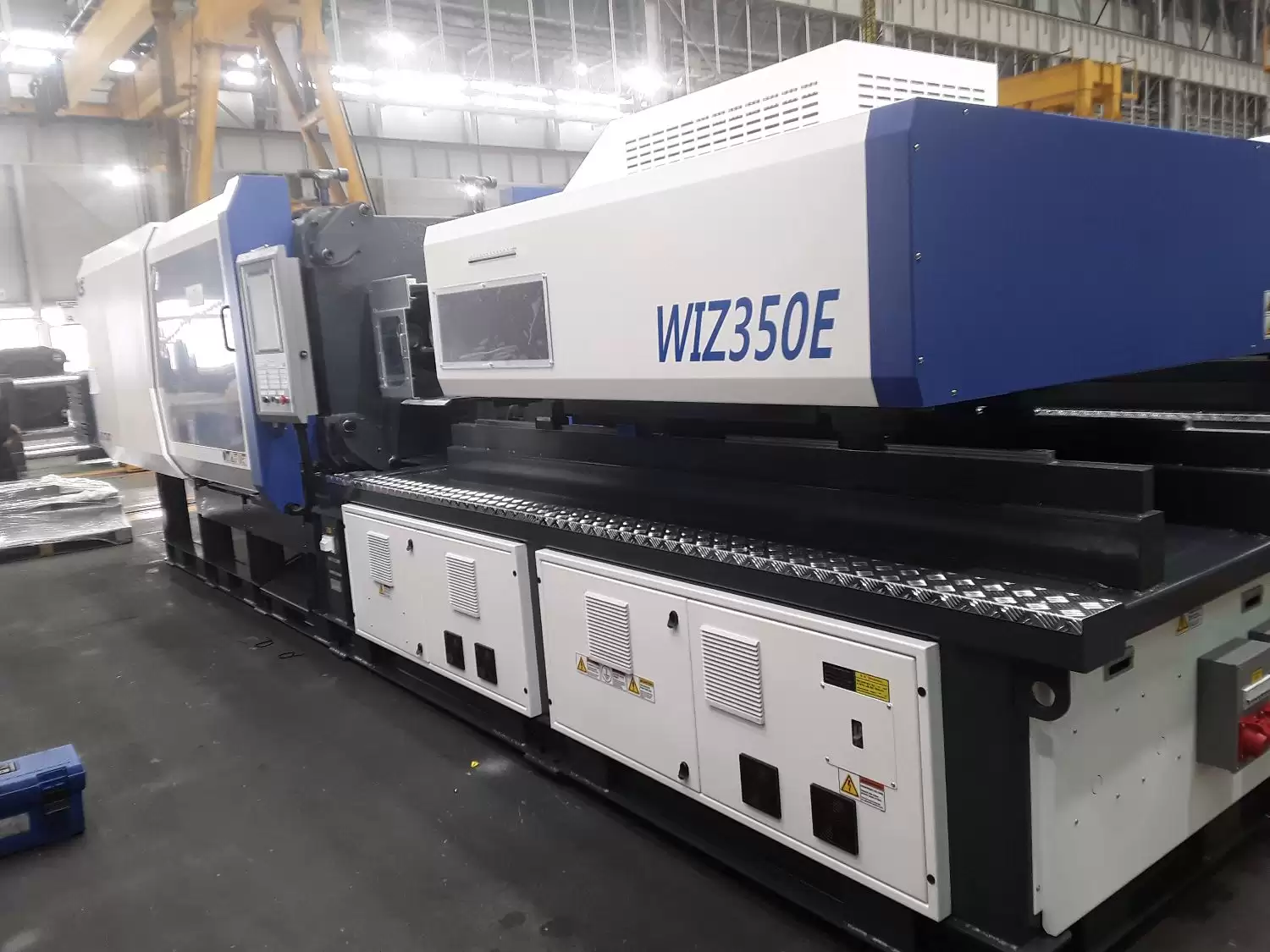 중고 LS 350톤 미사용 사출기 WIZ 350E