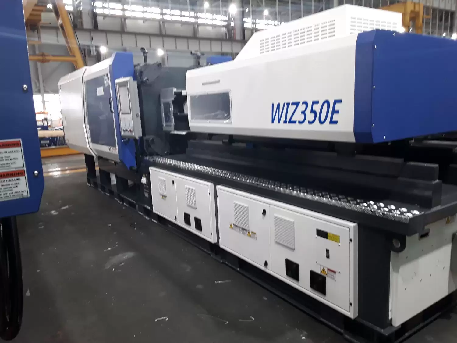 중고 LS 350톤 미사용 사출기 WIZ 350E