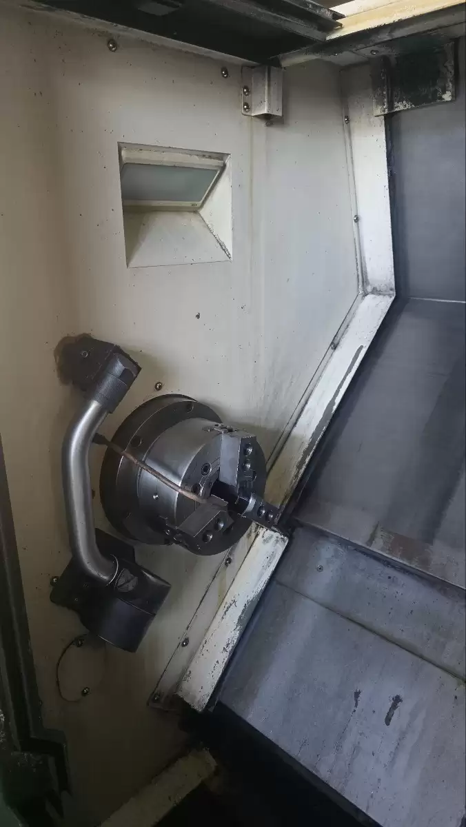 중고 현대위아 (HYUNDAI WIA) CNC 선반 8인치 L230A