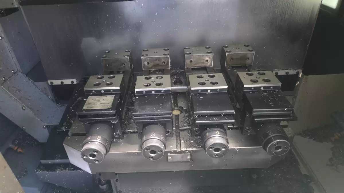 중고 두산 CNC 탭핑 머신 T3600D