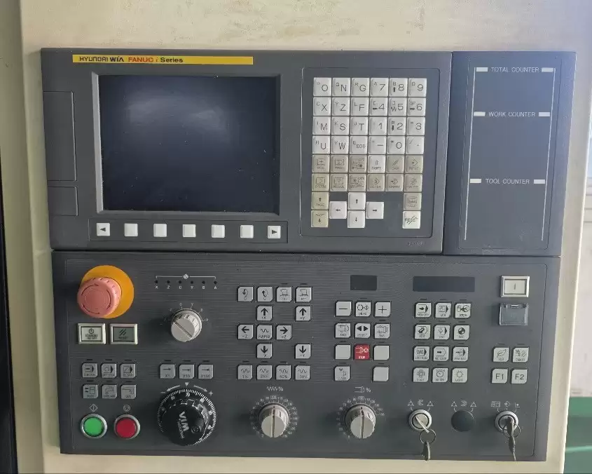 중고 현대 위아 (HYUNDAI WIA) E200A CNC 6인치 선반