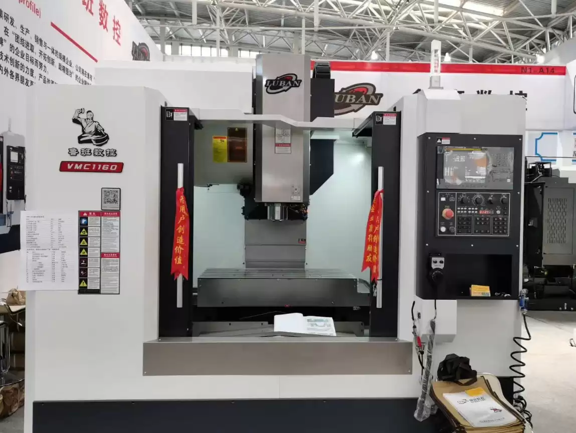 LUBAN CNC 모델 VMC-1160 5 LUBAN CNC 모델 VMC-1160