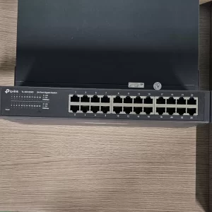 TP-Link TL-SG1024D 네트워크 스위치
